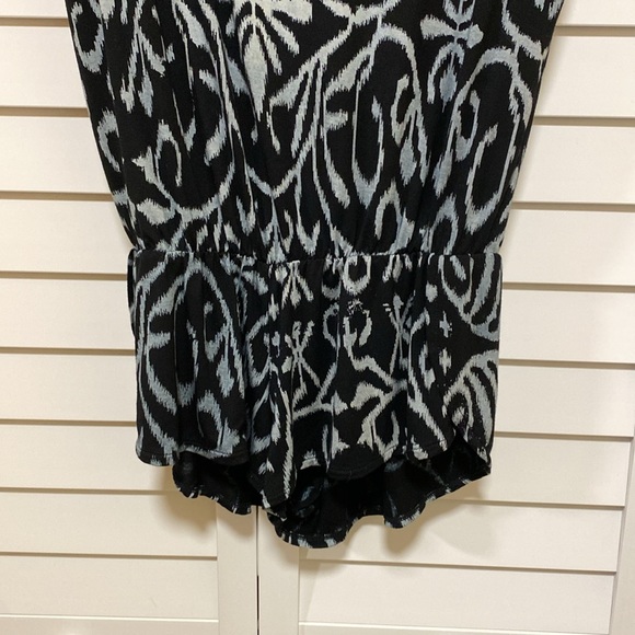 Indah Hera Back Cut Out Romper in Antik Black Size S - Picture 6 of 9